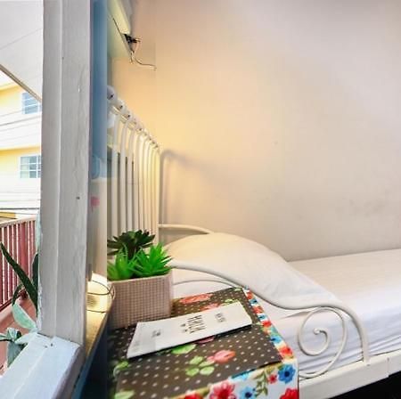 Hua Hin Lub Sabai Hostel Стая снимка